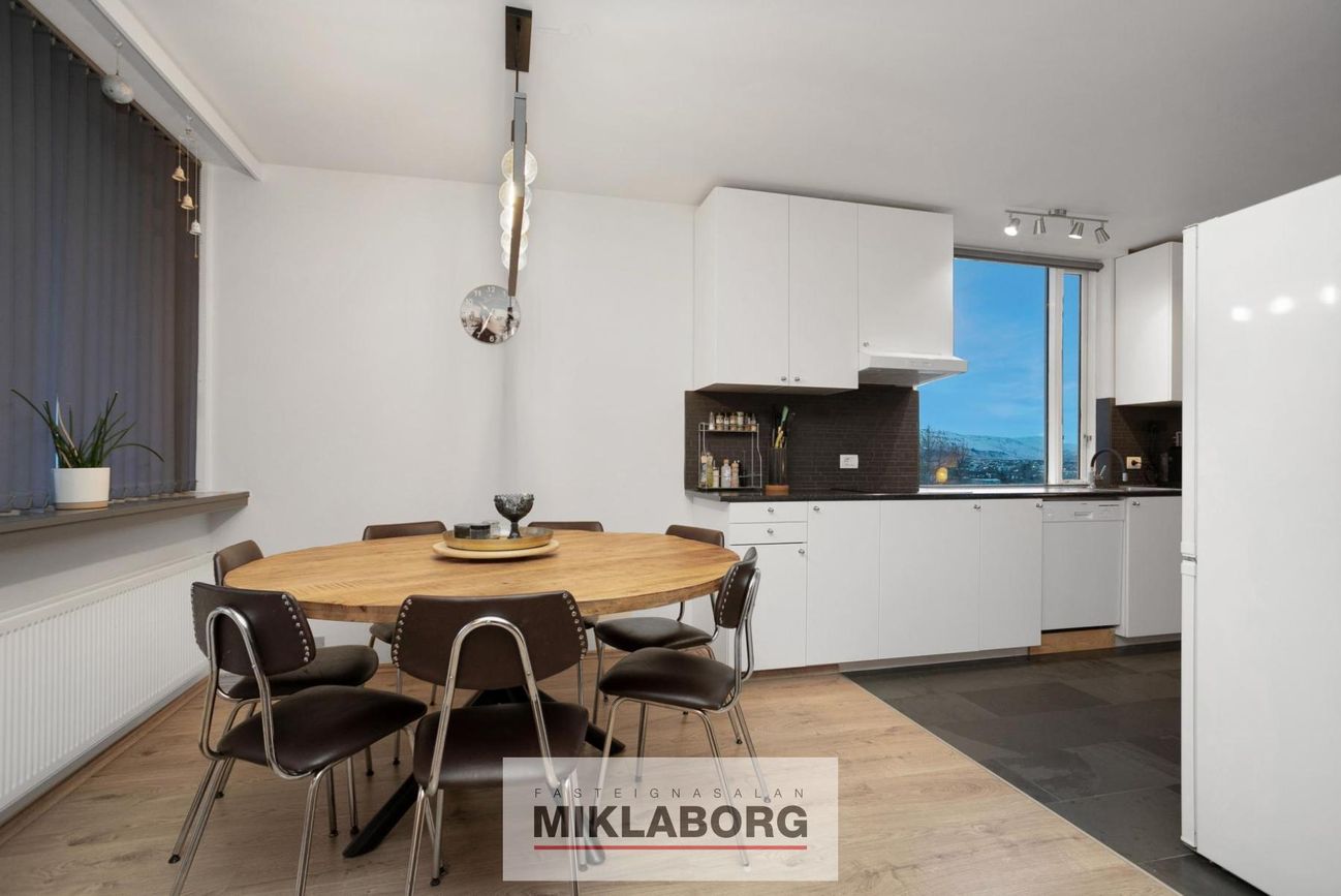 Þverbrekka 4 - 0204, 200 Kópavogur