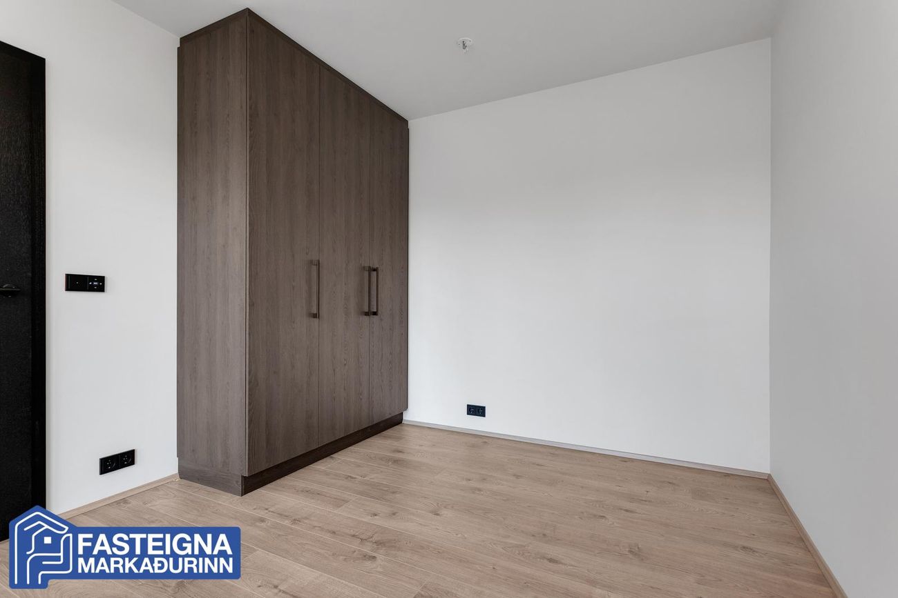 Hjallabraut 45B - 0103, 220 Hafnarfjörður