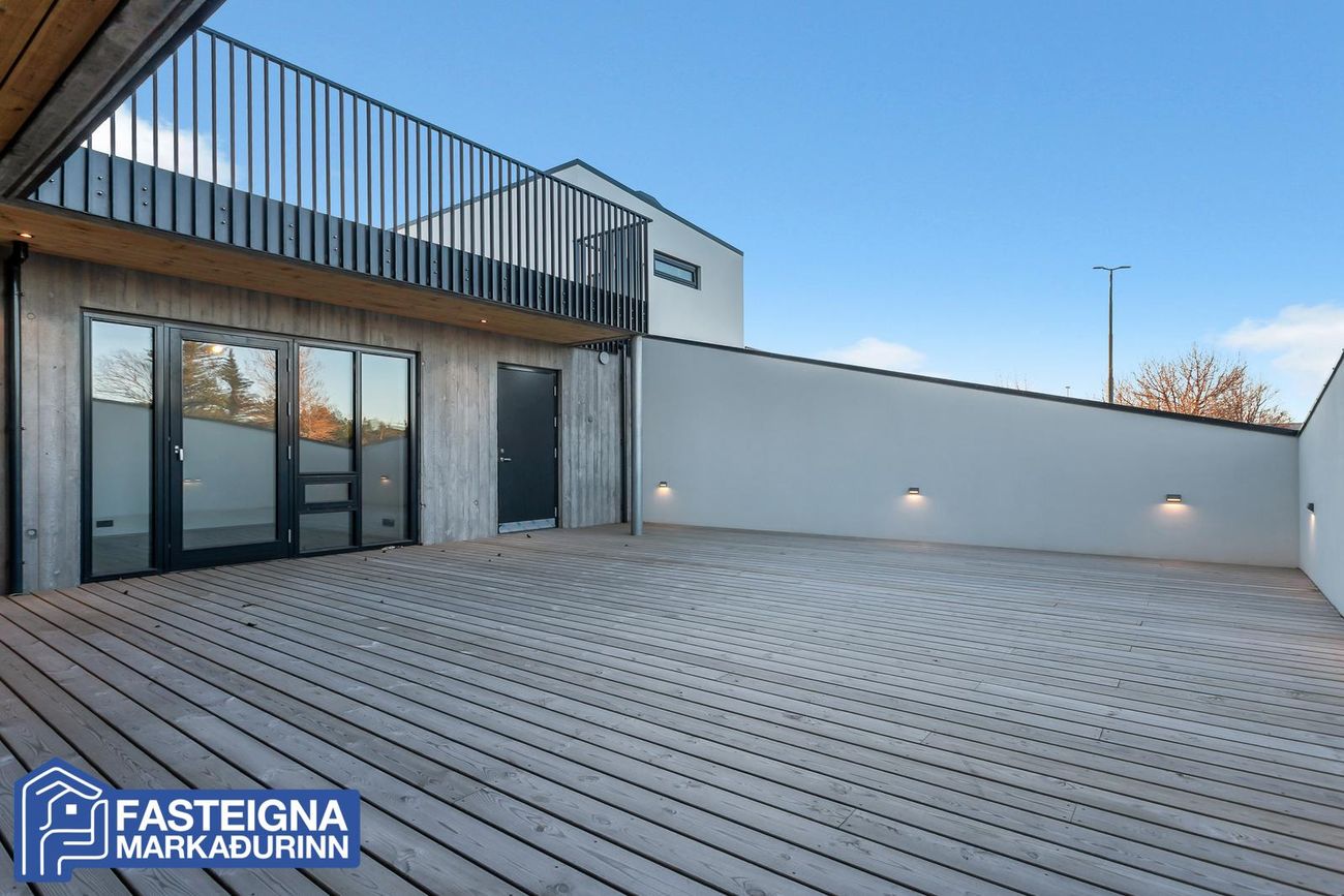 Hjallabraut 45B - 0103, 220 Hafnarfjörður