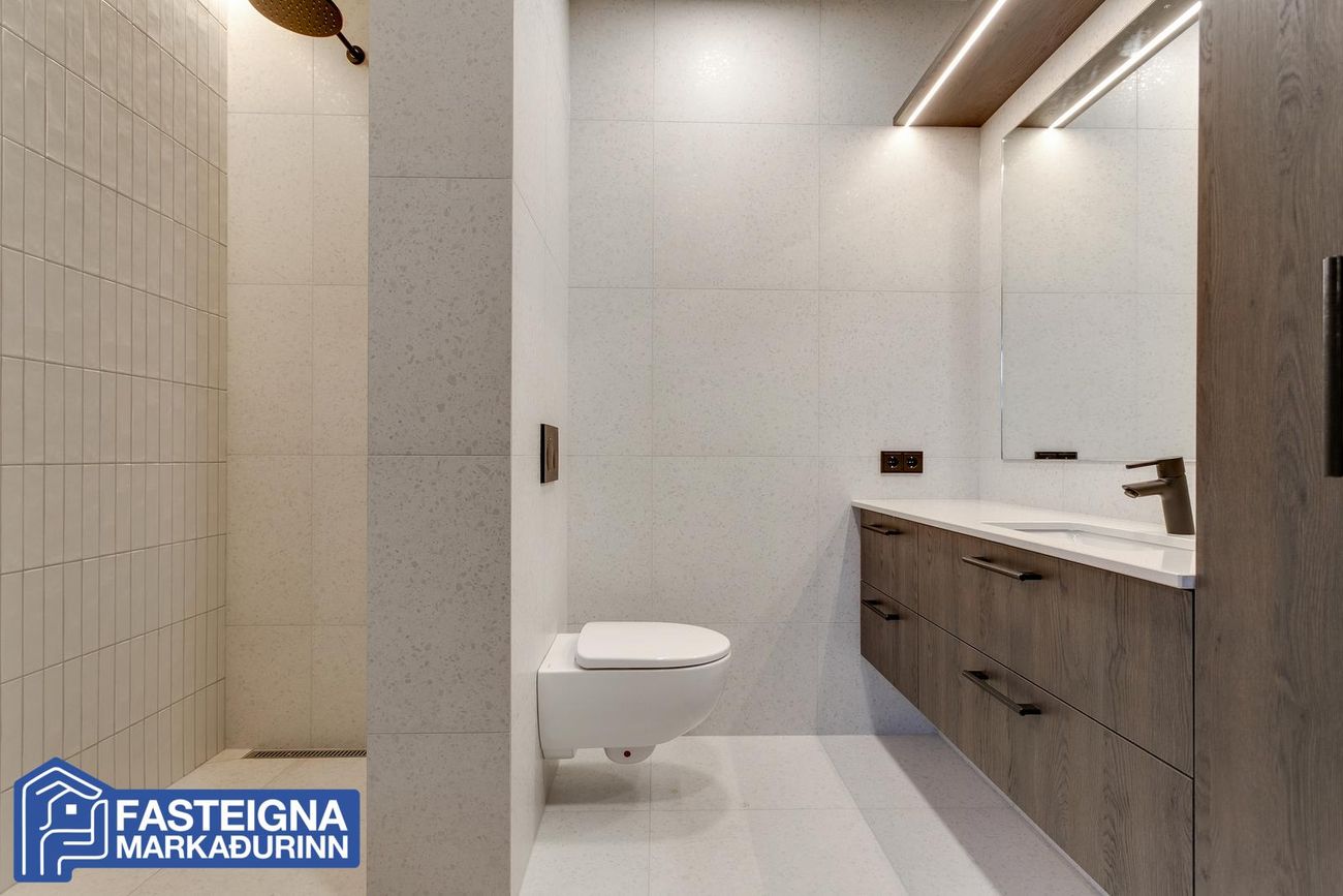 Hjallabraut 45B - 0103, 220 Hafnarfjörður