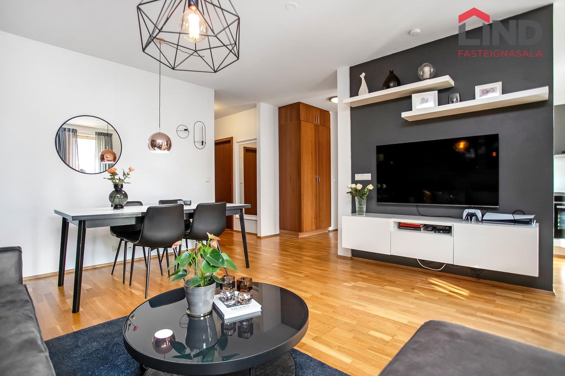 Kristnibraut 45, 113 Reykjavík