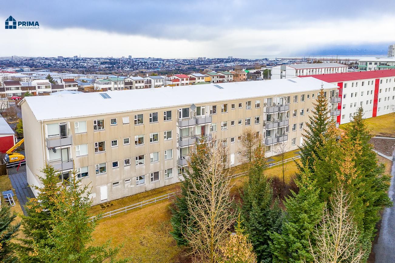 Vesturberg 122, 111 Reykjavík