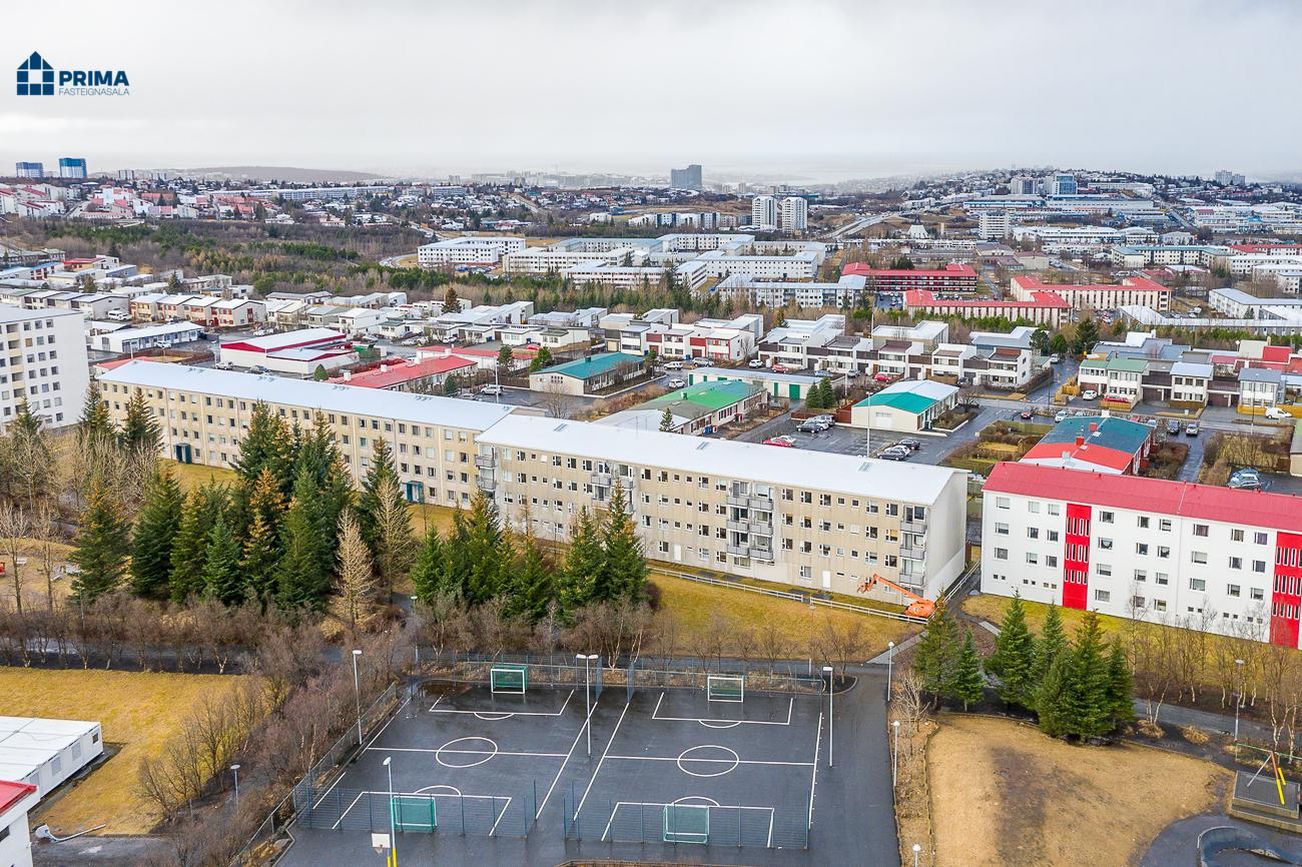 Vesturberg 122, 111 Reykjavík