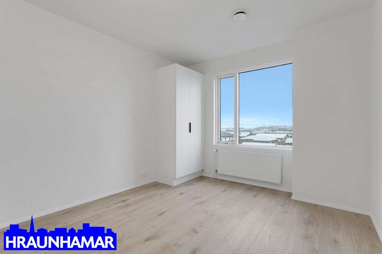 Áshamar 18 - 0404, 221 Hafnarfjörður