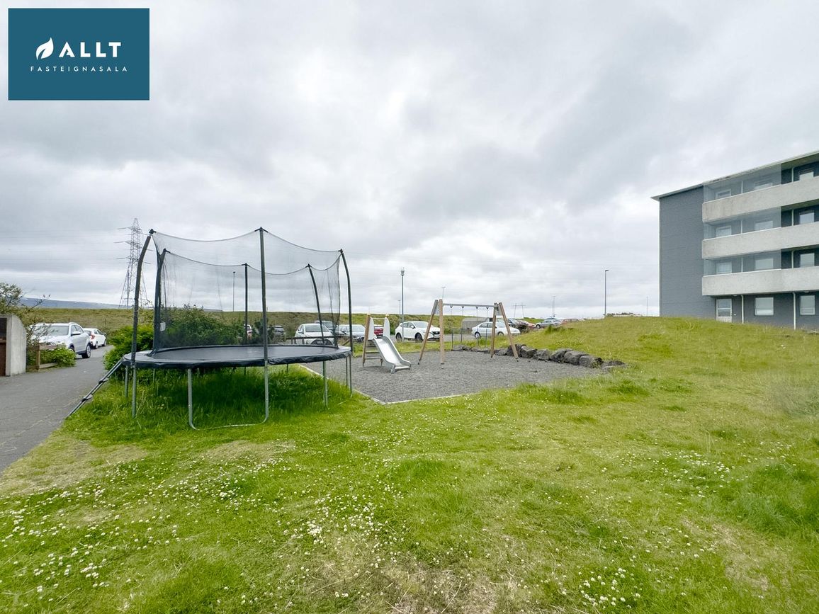 Kvistavellir 44, 221 Hafnarfjörður