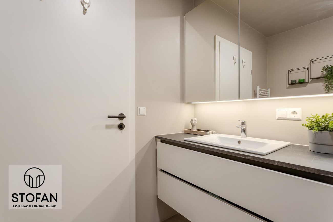 Haukahlíð 3, 102 Reykjavík