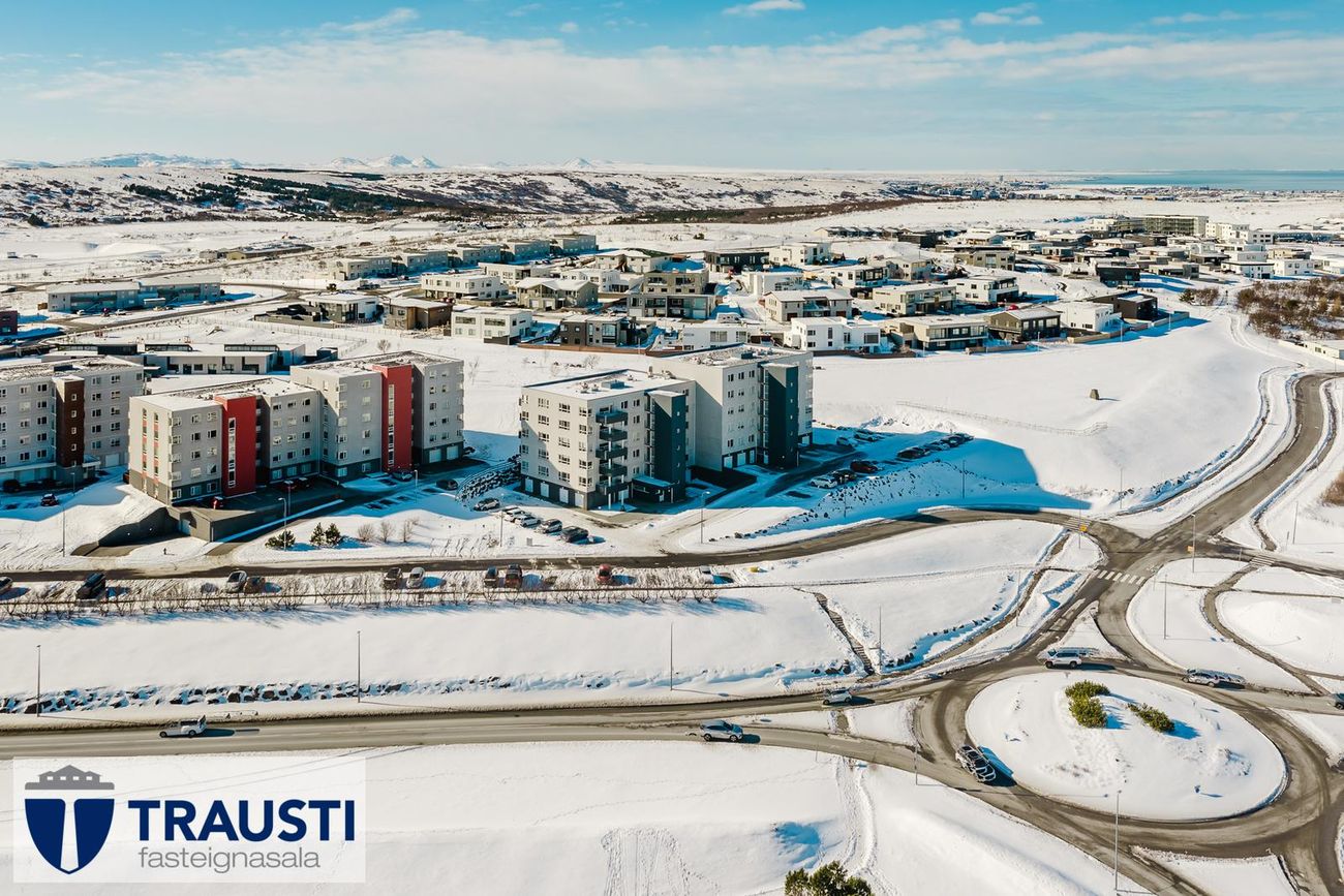 Ásakór 1, 203 Kópavogur