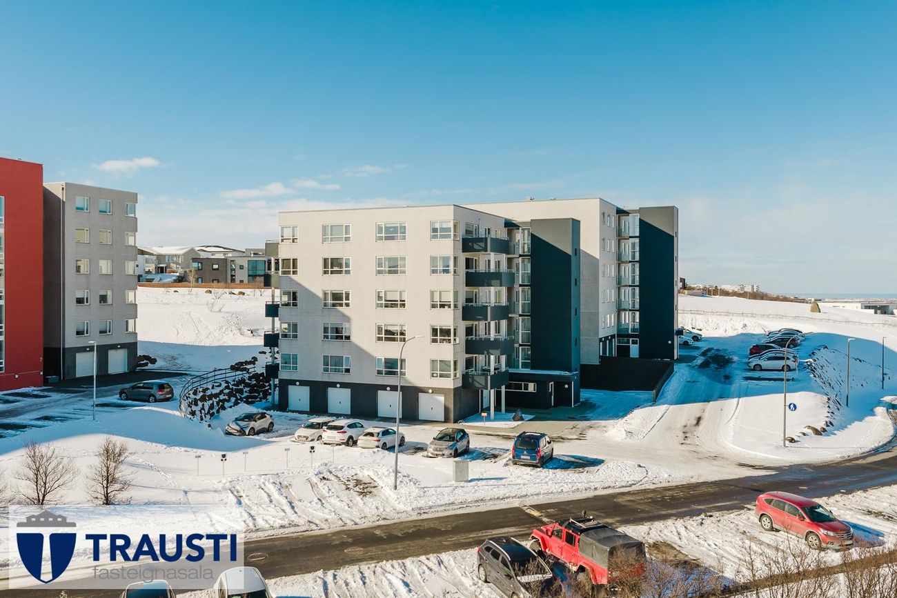 Ásakór 1, 203 Kópavogur