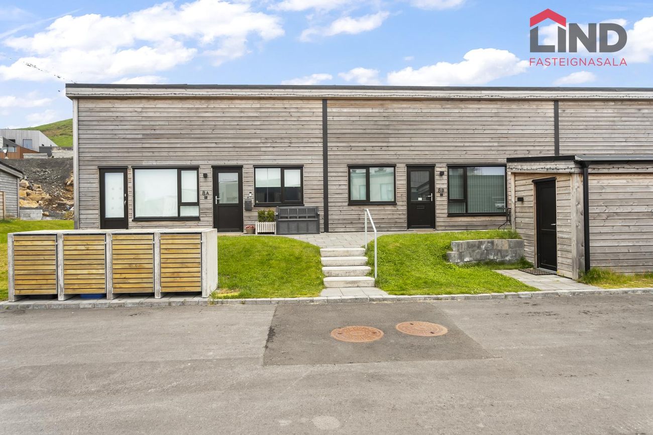 Stuðlaskarð 8B - 0102, 221 Hafnarfjörður