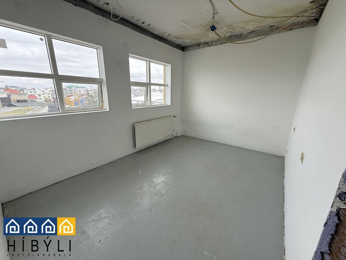 Hringbraut 119, 101 Reykjavík