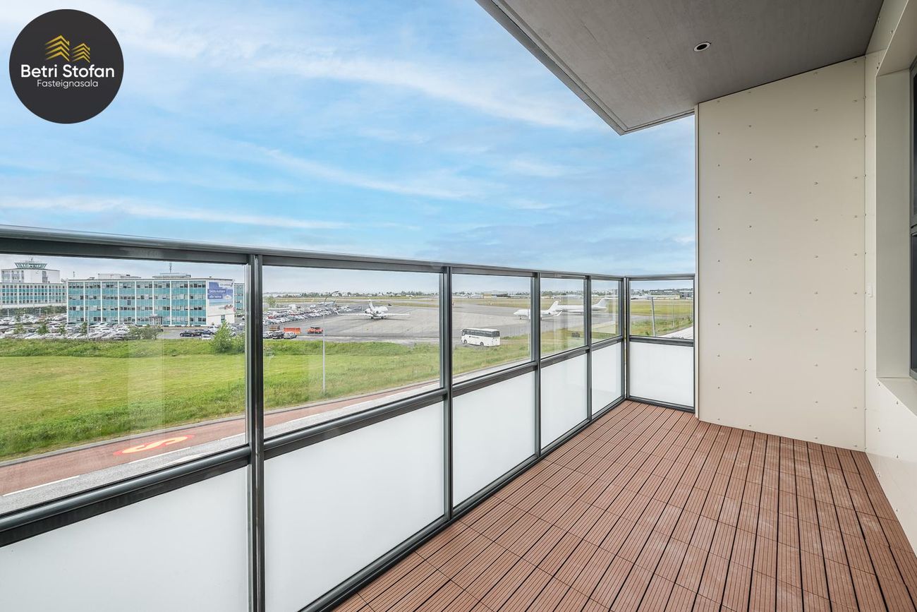 Hlíðarfótur 19, 102 Reykjavík