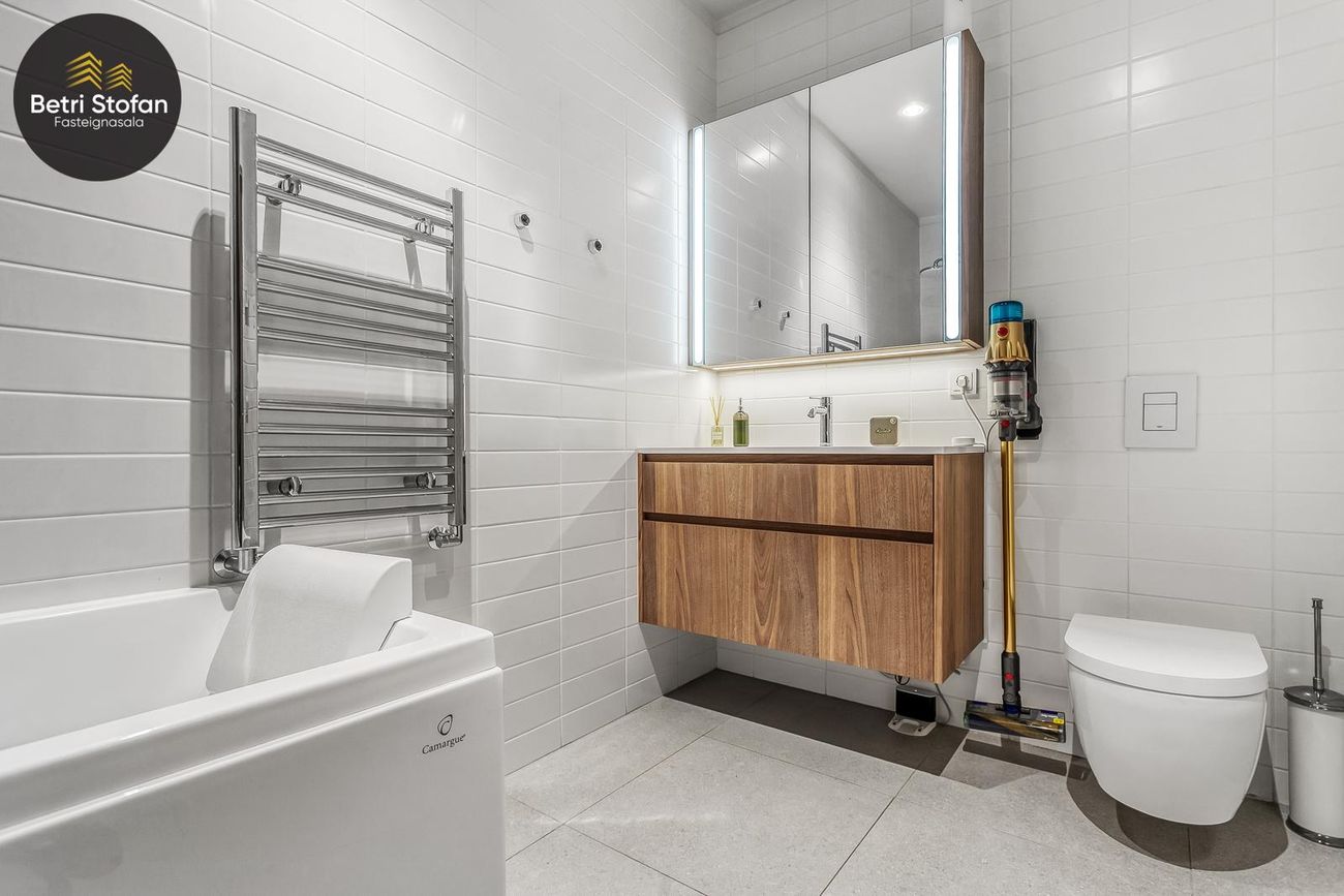 Hallgerðargata 9, 105 Reykjavík