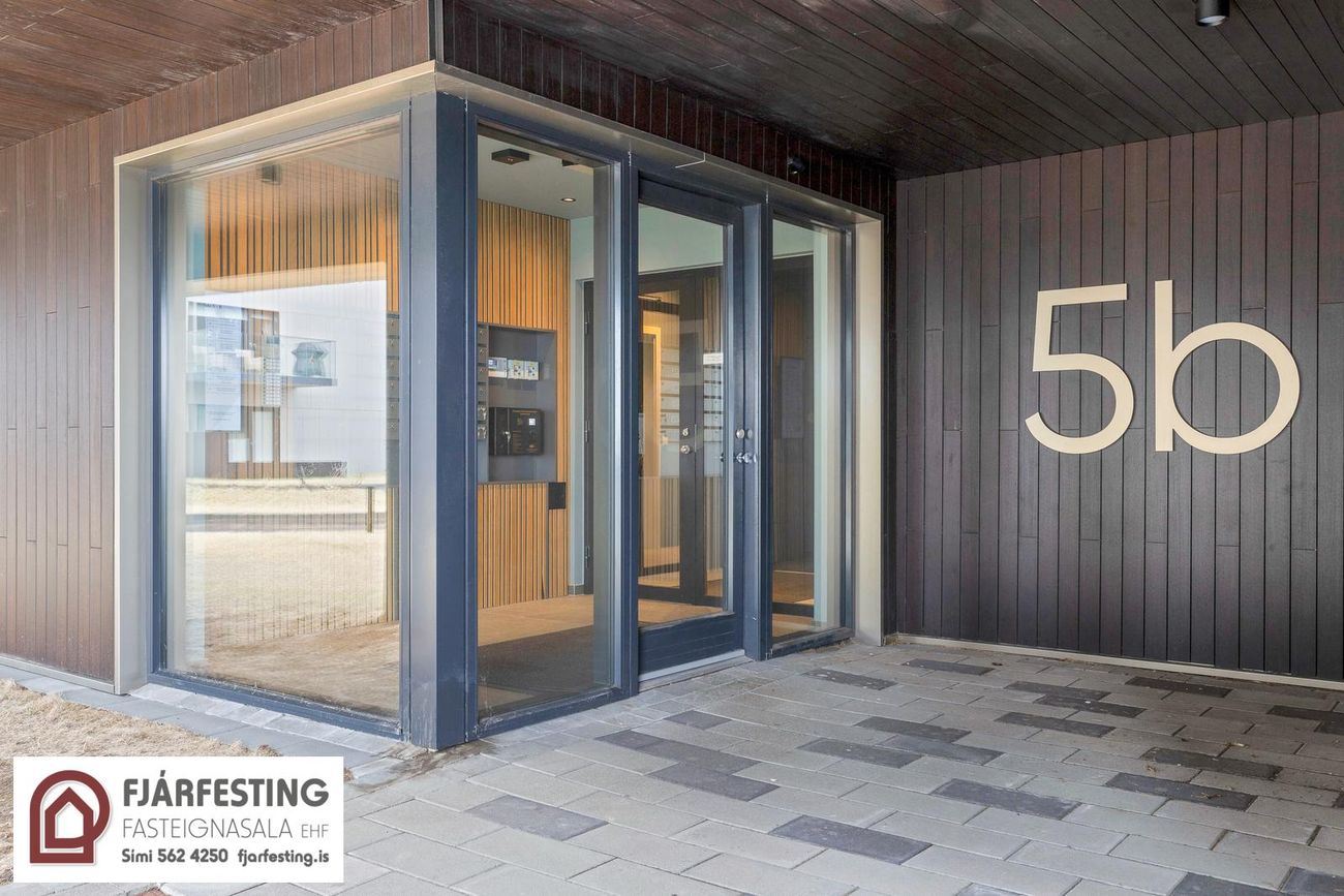 Jöfursbás 5B, 112 Reykjavík