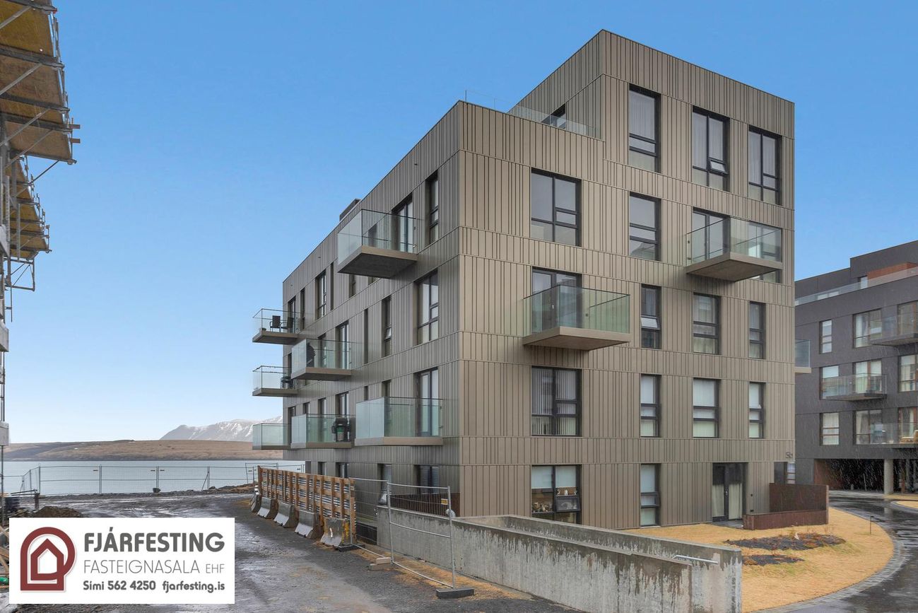 Jöfursbás 5B, 112 Reykjavík