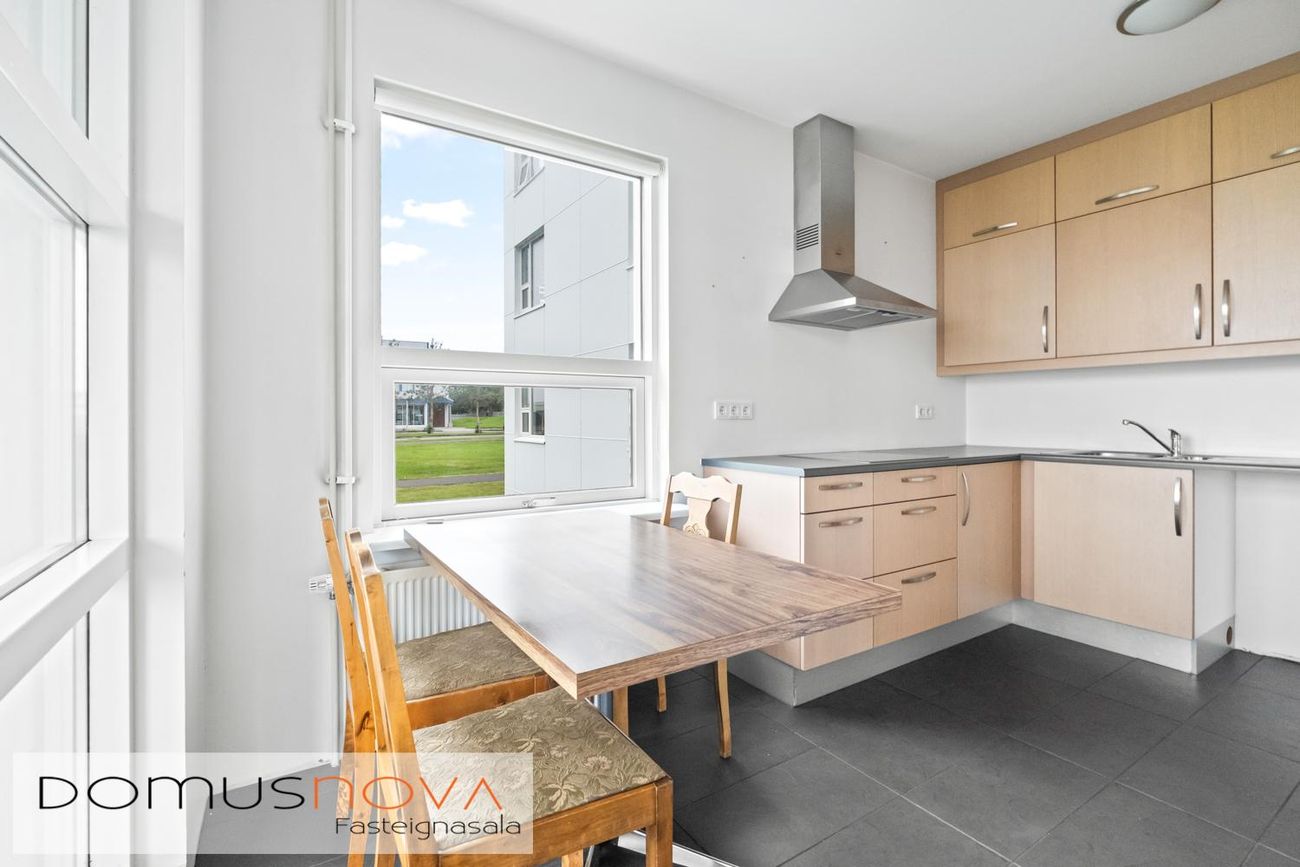 Stillholt 19 - 0101, 300 Akranes