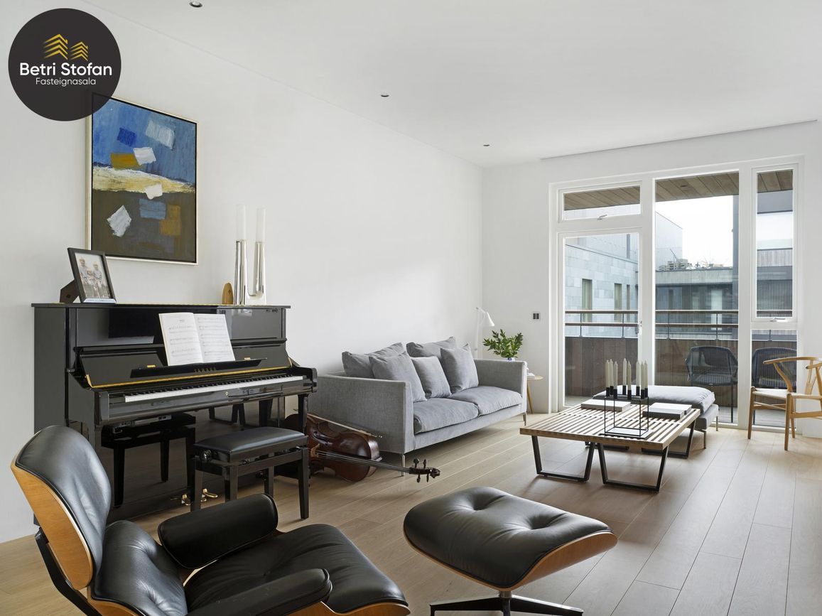 Reykjastræti 5, 101 Reykjavík