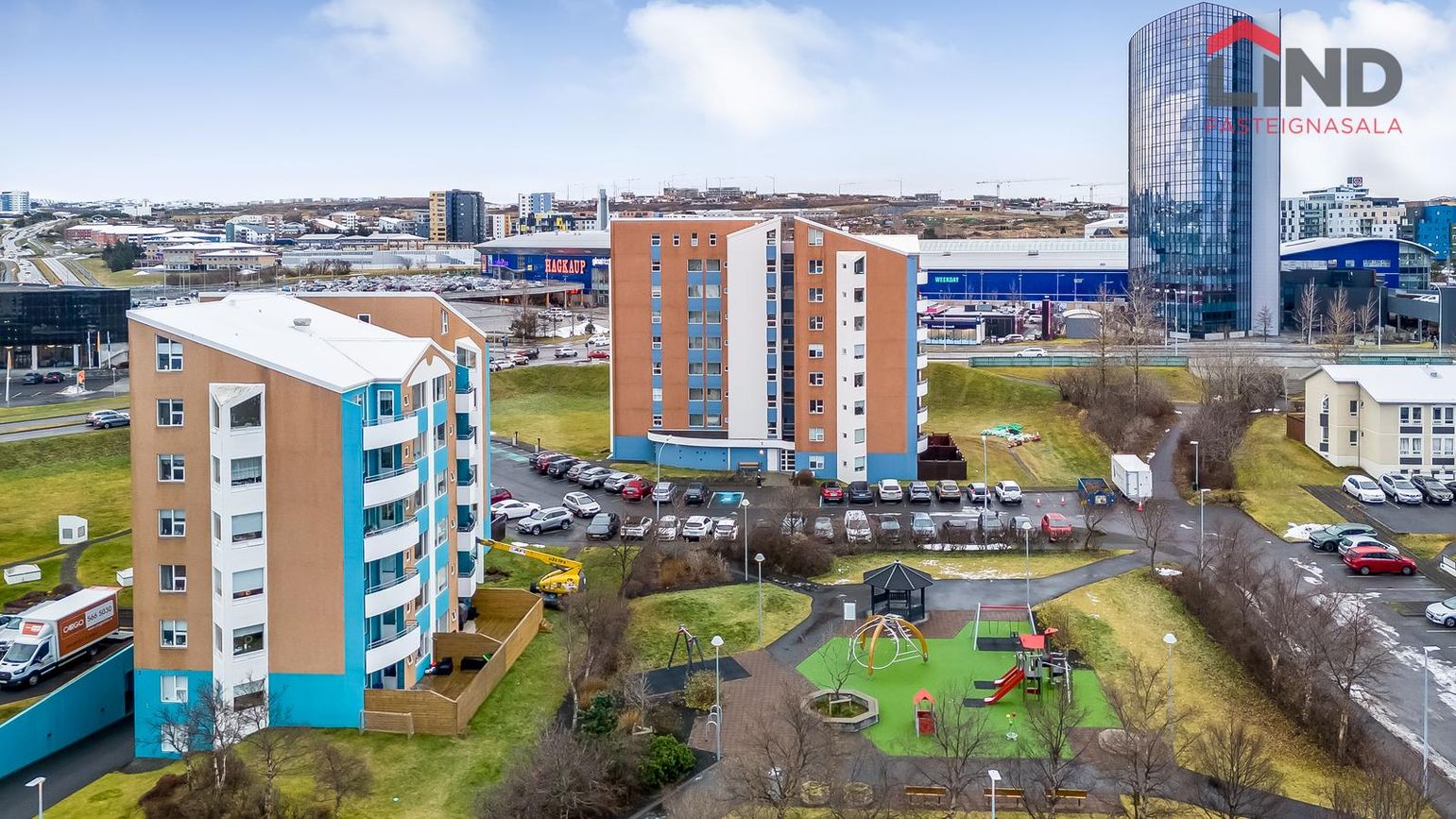 Lautasmári 5, 201 Kópavogur
