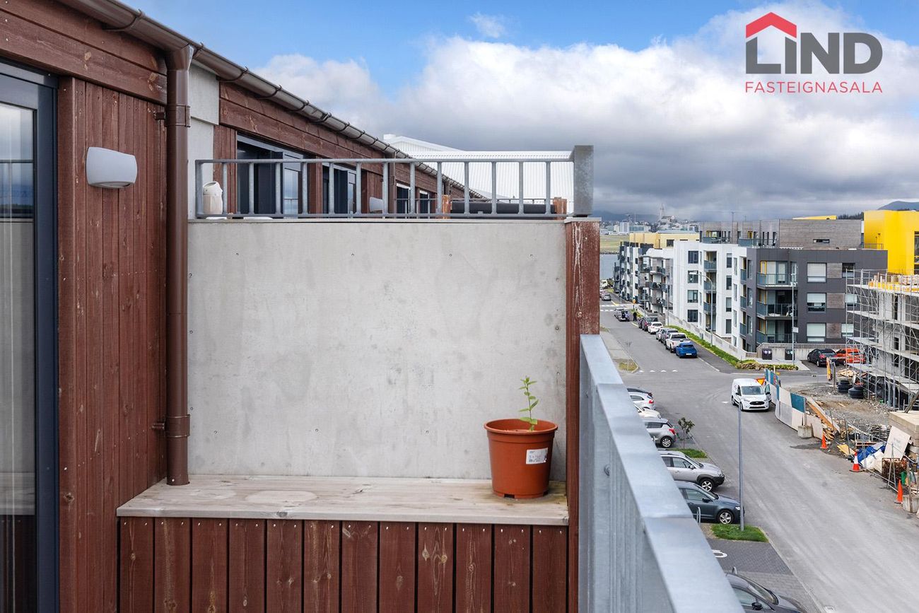 Hafnarbraut 11 - 0309, 200 Kópavogur