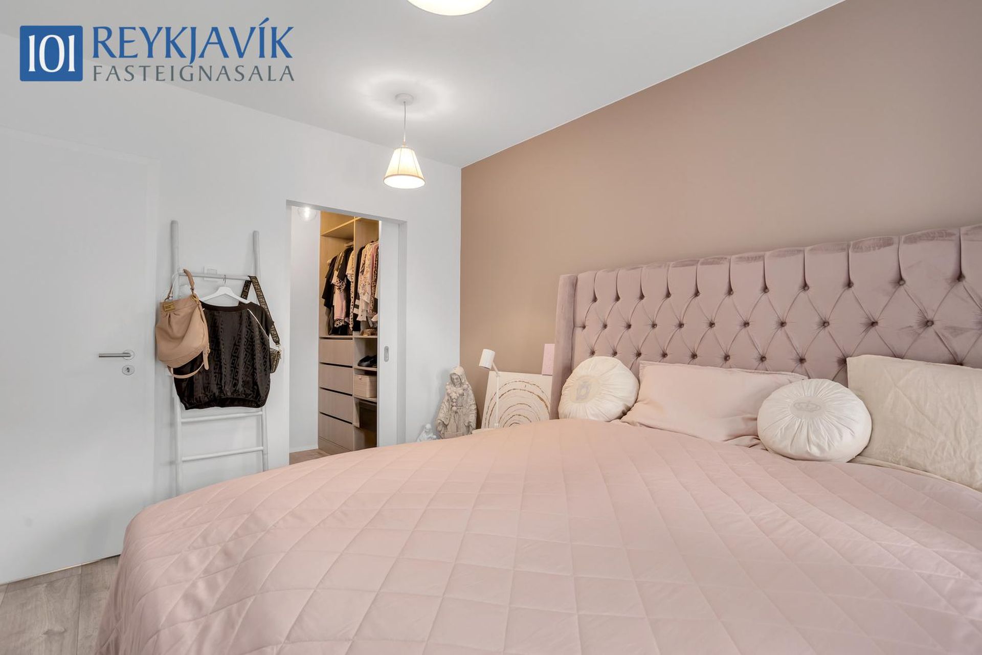 Skógarvegur 6, 103 Reykjavík