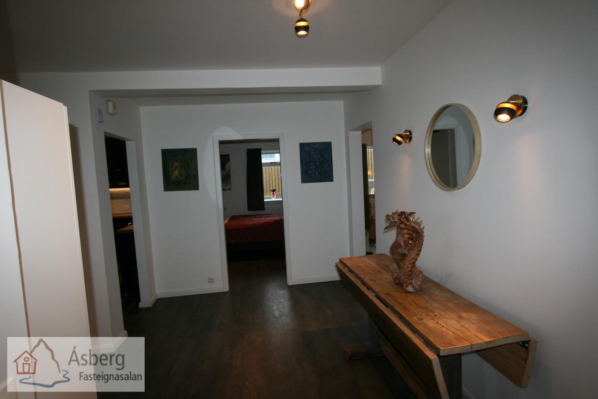 Njarðargata 12, 230 Reykjanesbær