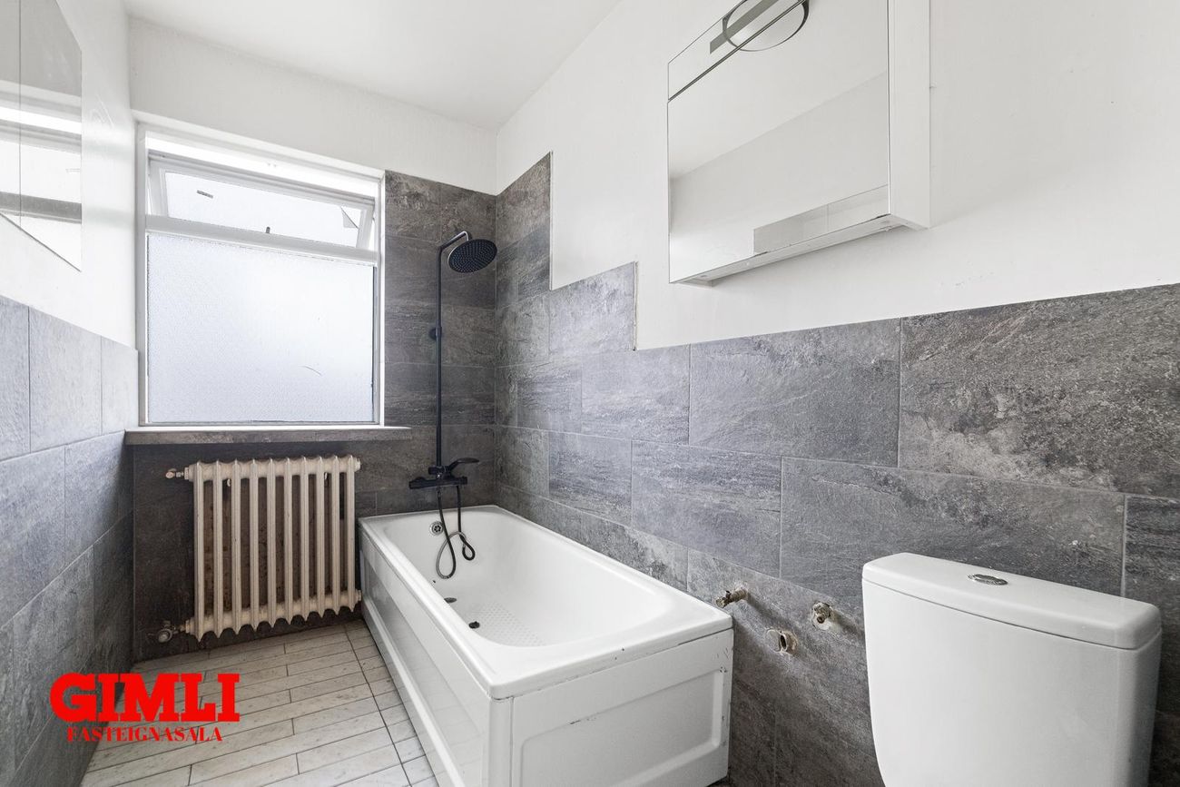 Dalbraut 1, 105 Reykjavík