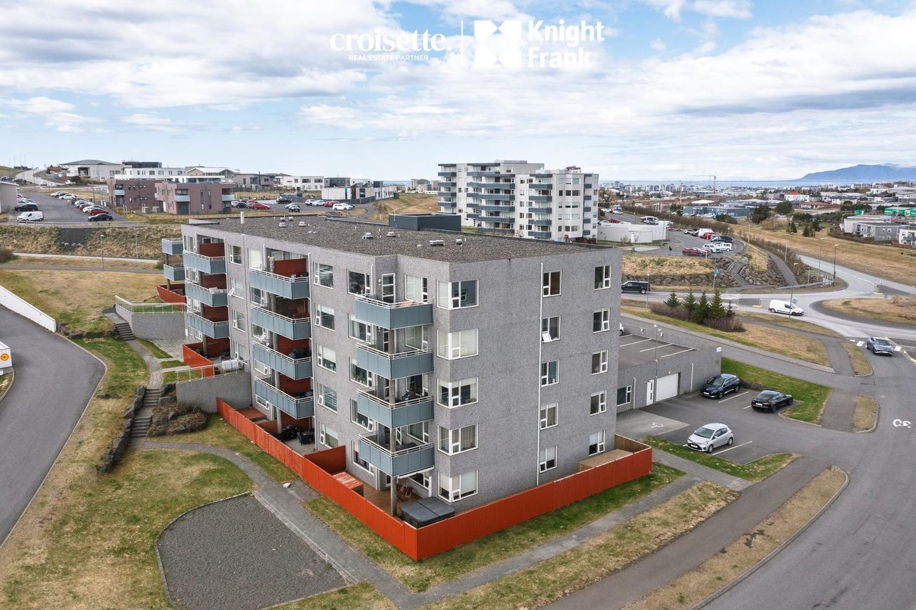 Tröllakór 2 2-4, 203 Kópavogur