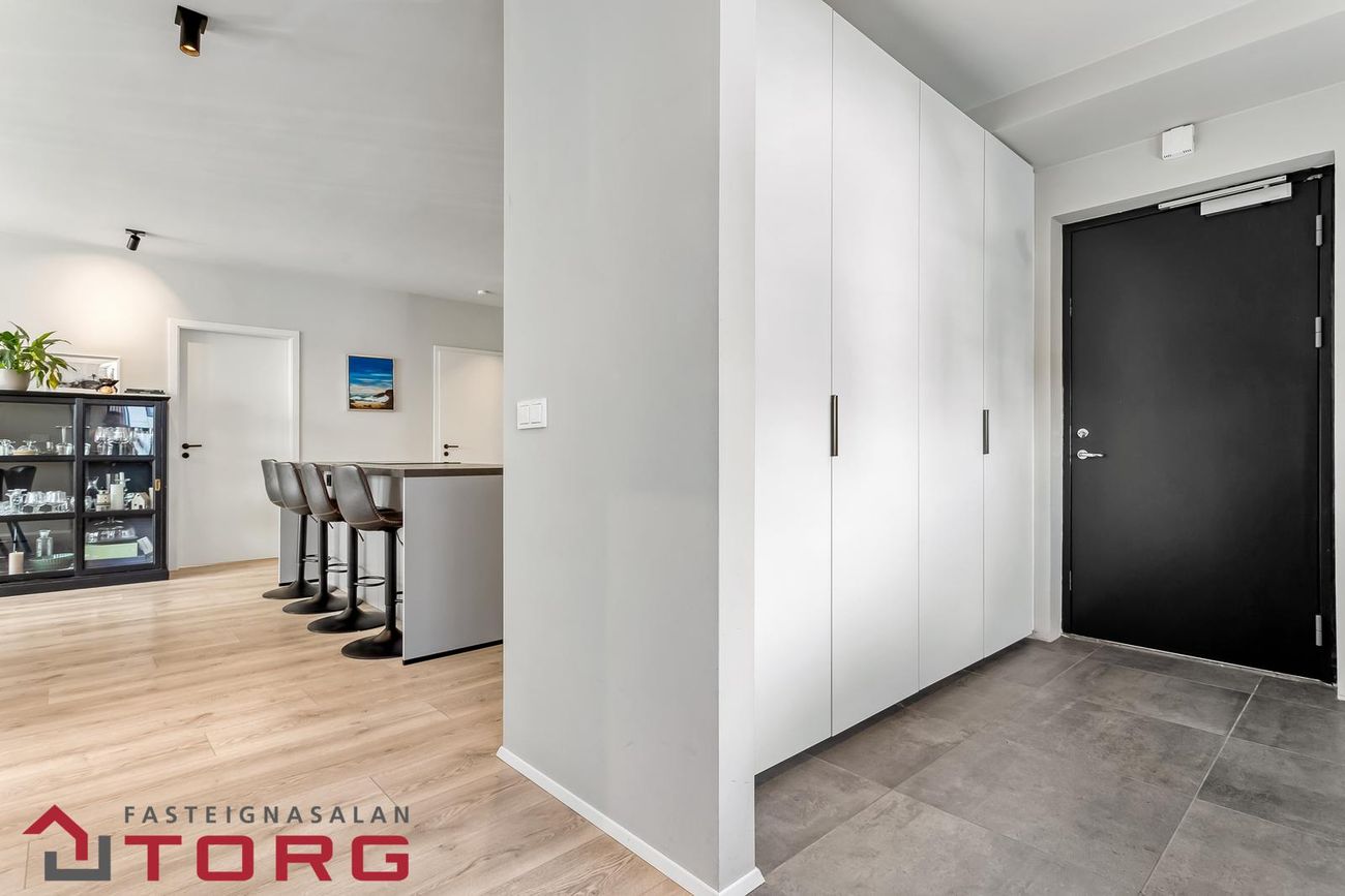 Eskiás 1 1A - 0204, 210 Garðabær