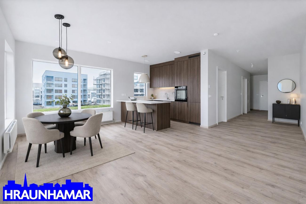 Hringhamar 5, 221 Hafnarfjörður