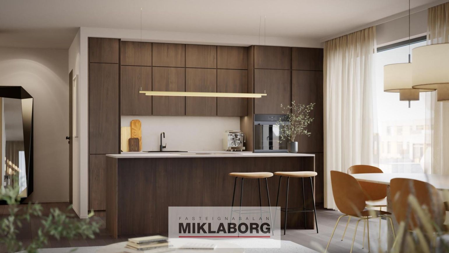 Grensásvegur 2B, 108 Reykjavík