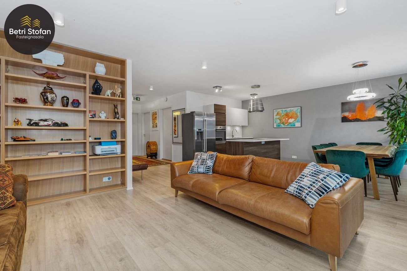 Stakkholt 4A, 105 Reykjavík