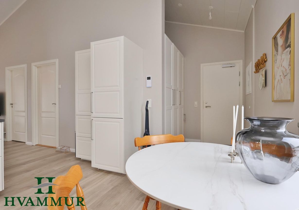 Hafnarstræti 36 - 0201, 600 Akureyri