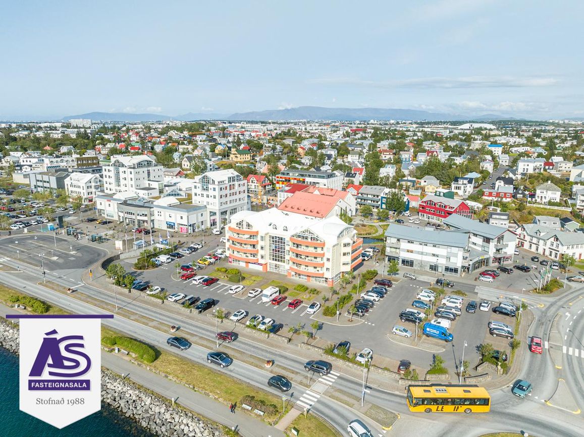 Fjarðargata 17, 220 Hafnarfjörður