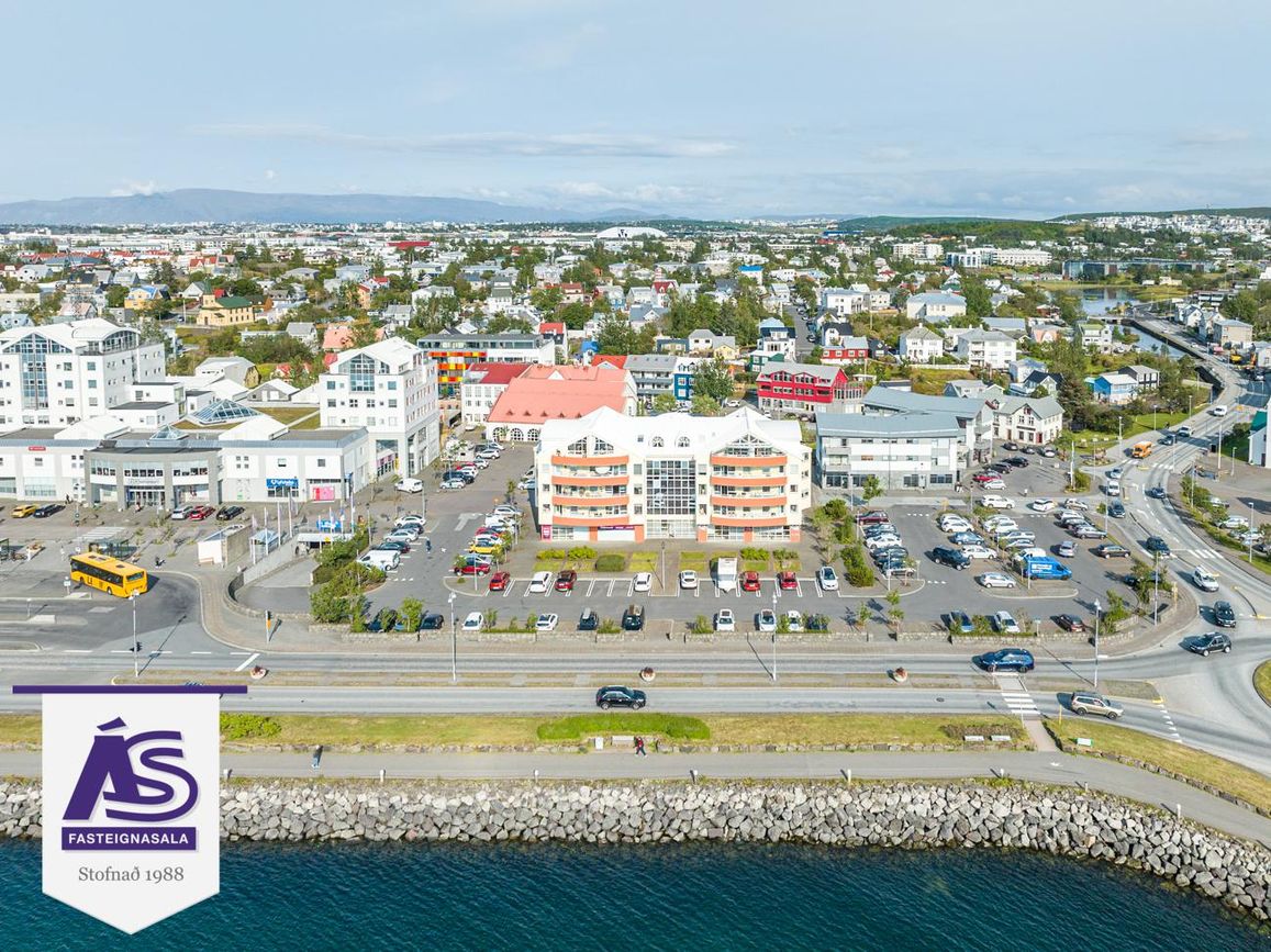 Fjarðargata 17, 220 Hafnarfjörður