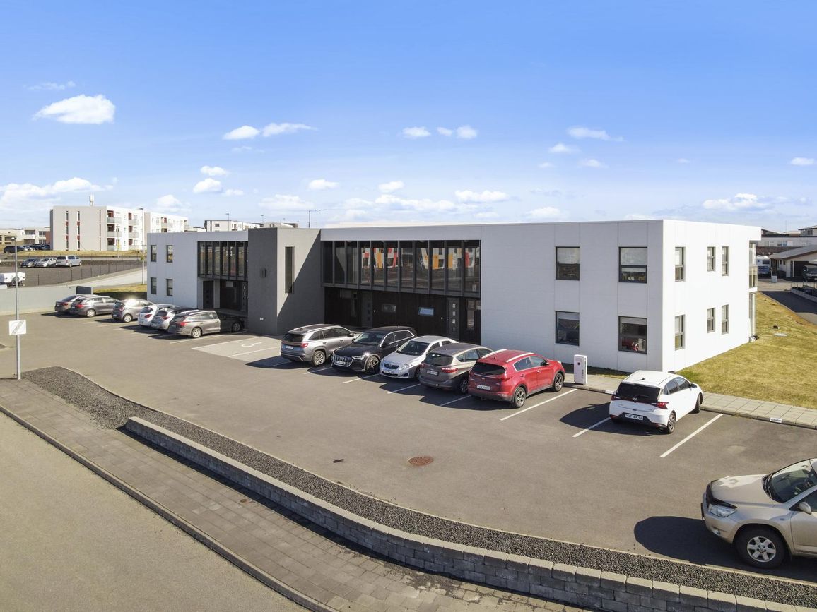 Aspardalur 1, 260 Reykjanesbær