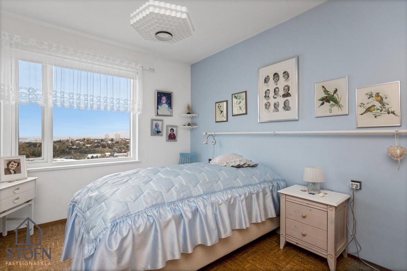 Sólheimar 23, 104 Reykjavík