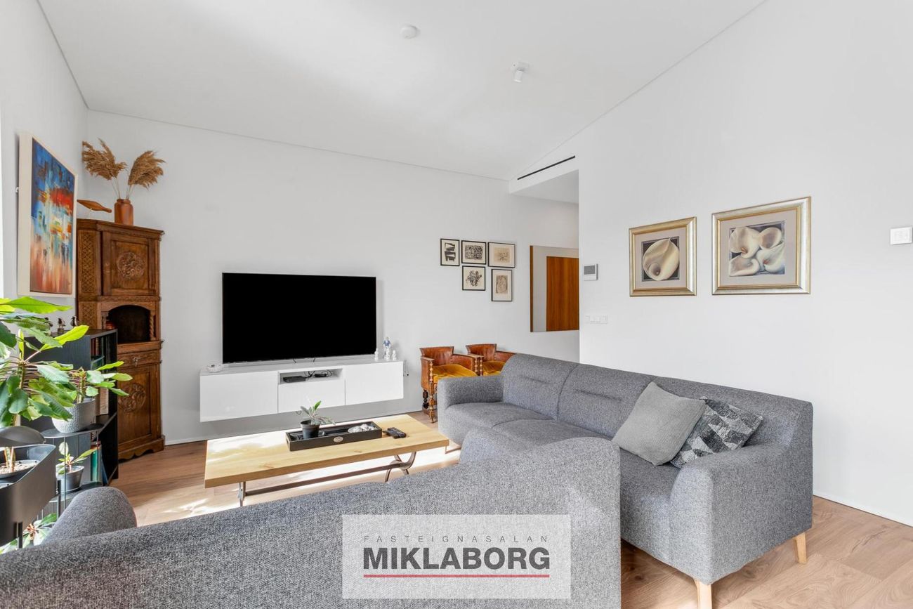Hallgerðargata 3, 105 Reykjavík