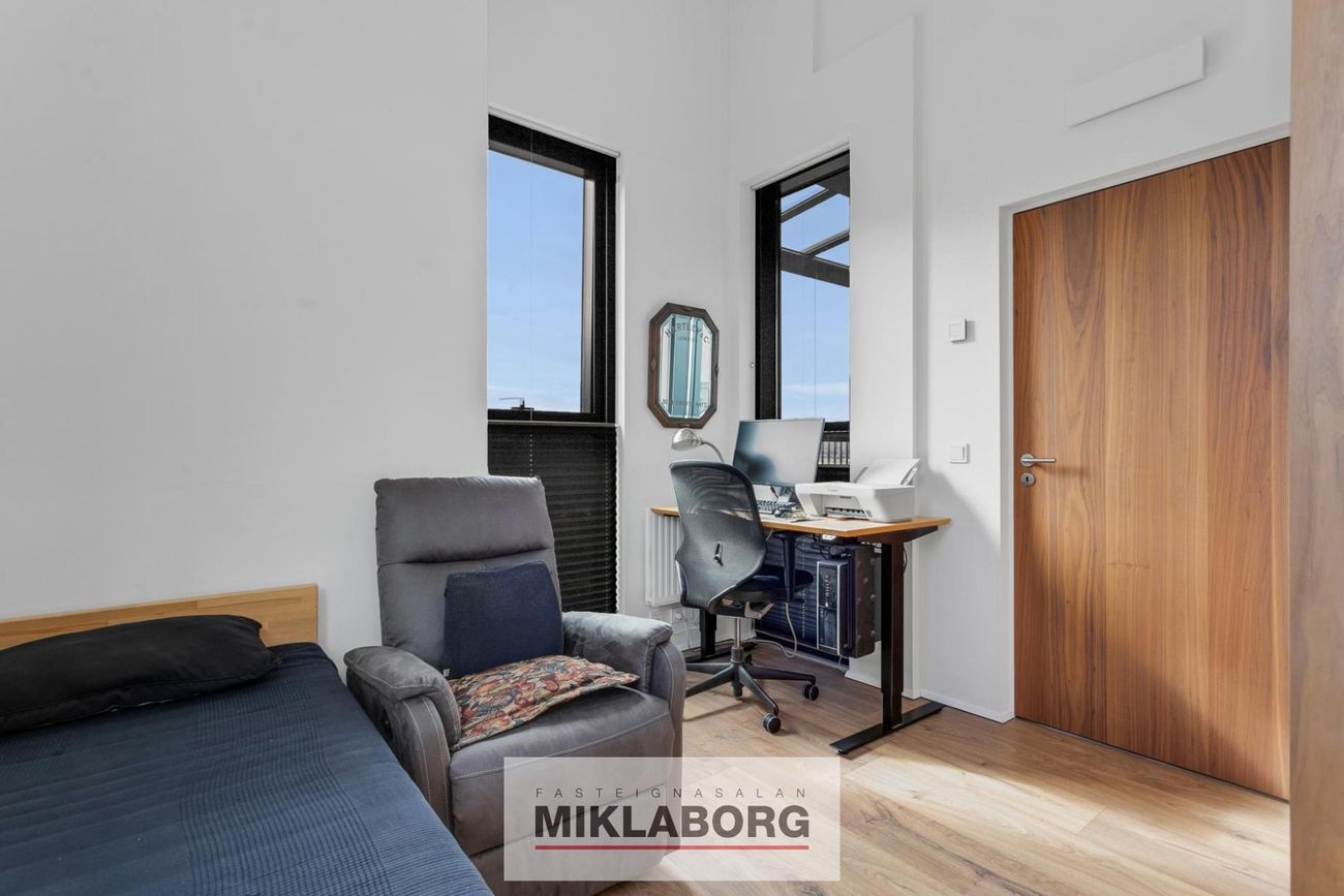 Hallgerðargata 3, 105 Reykjavík