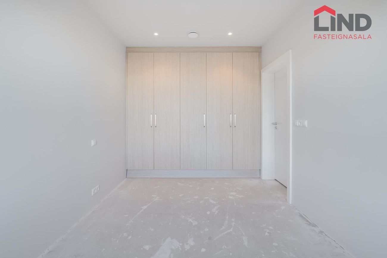 Hringhamar 33 - 0105, 221 Hafnarfjörður