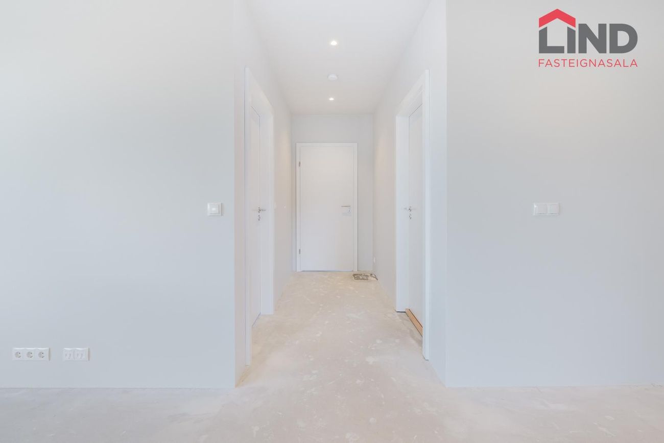 Hringhamar 33 - 0105, 221 Hafnarfjörður