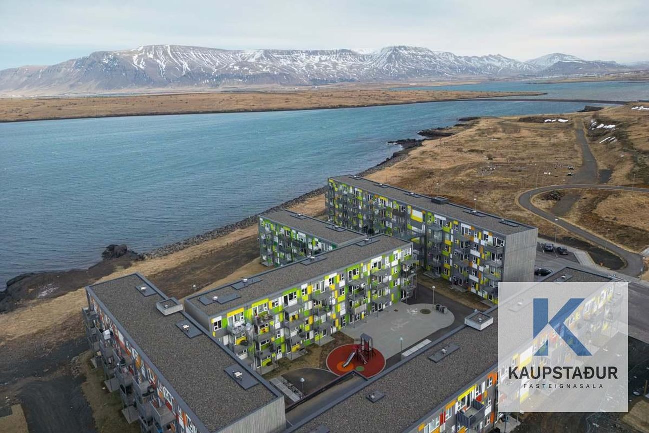 Jöfursbás 11B, 112 Reykjavík