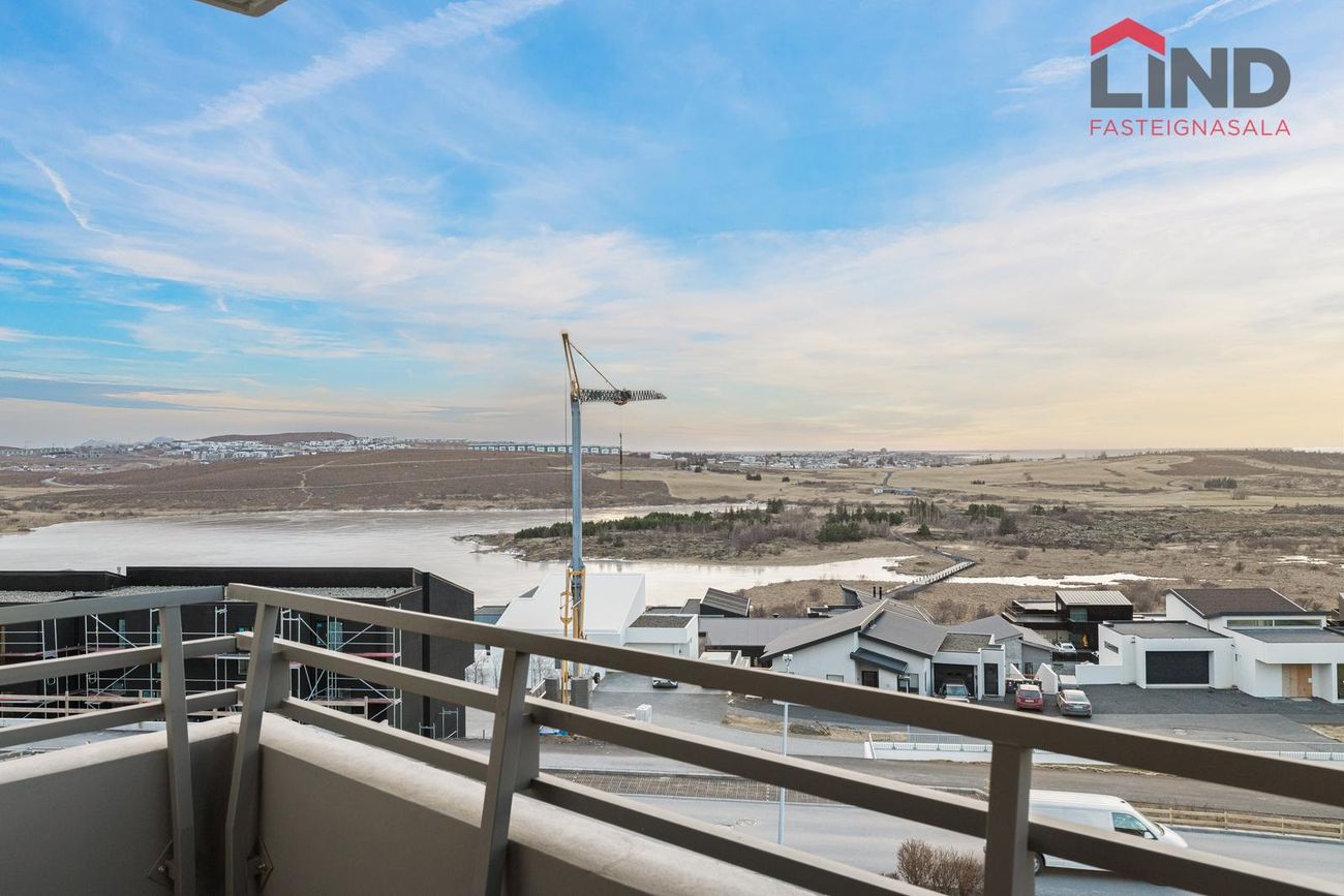 Holtsvegur 25 23-25 - 0402, 210 Garðabær