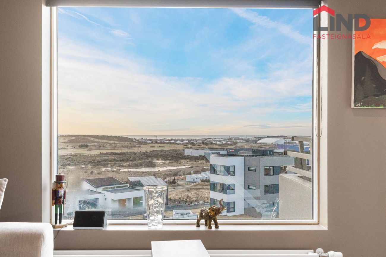 Holtsvegur 25 23-25 - 0402, 210 Garðabær