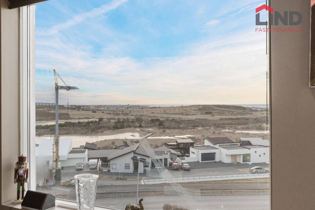 Holtsvegur 25 23-25 - 0402, 210 Garðabær