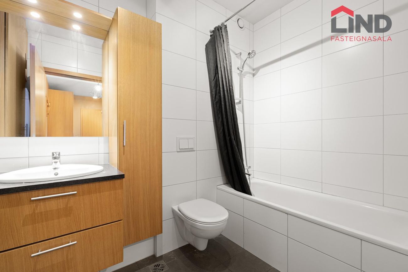 Holtsvegur 25 23-25 - 0402, 210 Garðabær