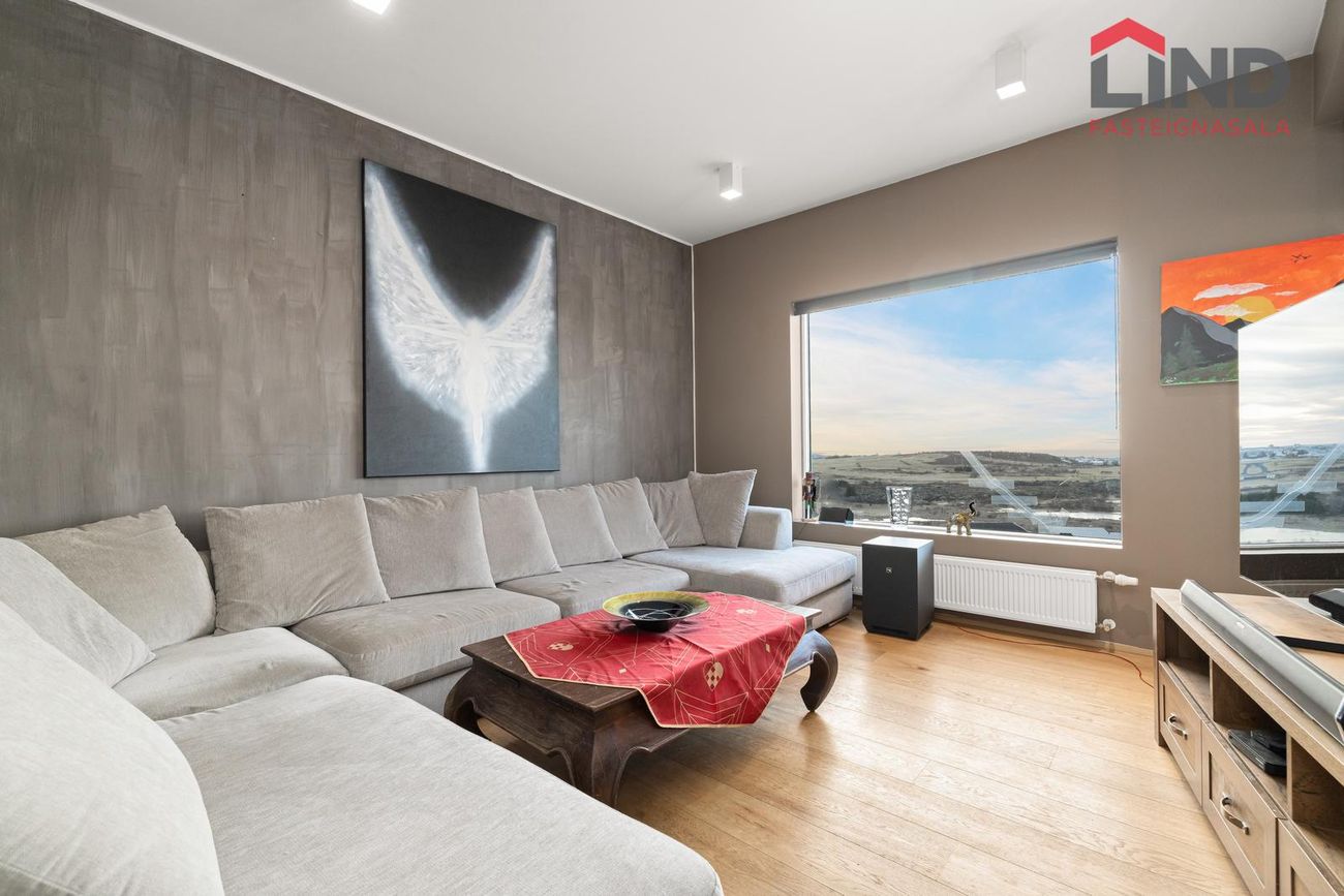 Holtsvegur 25 23-25 - 0402, 210 Garðabær