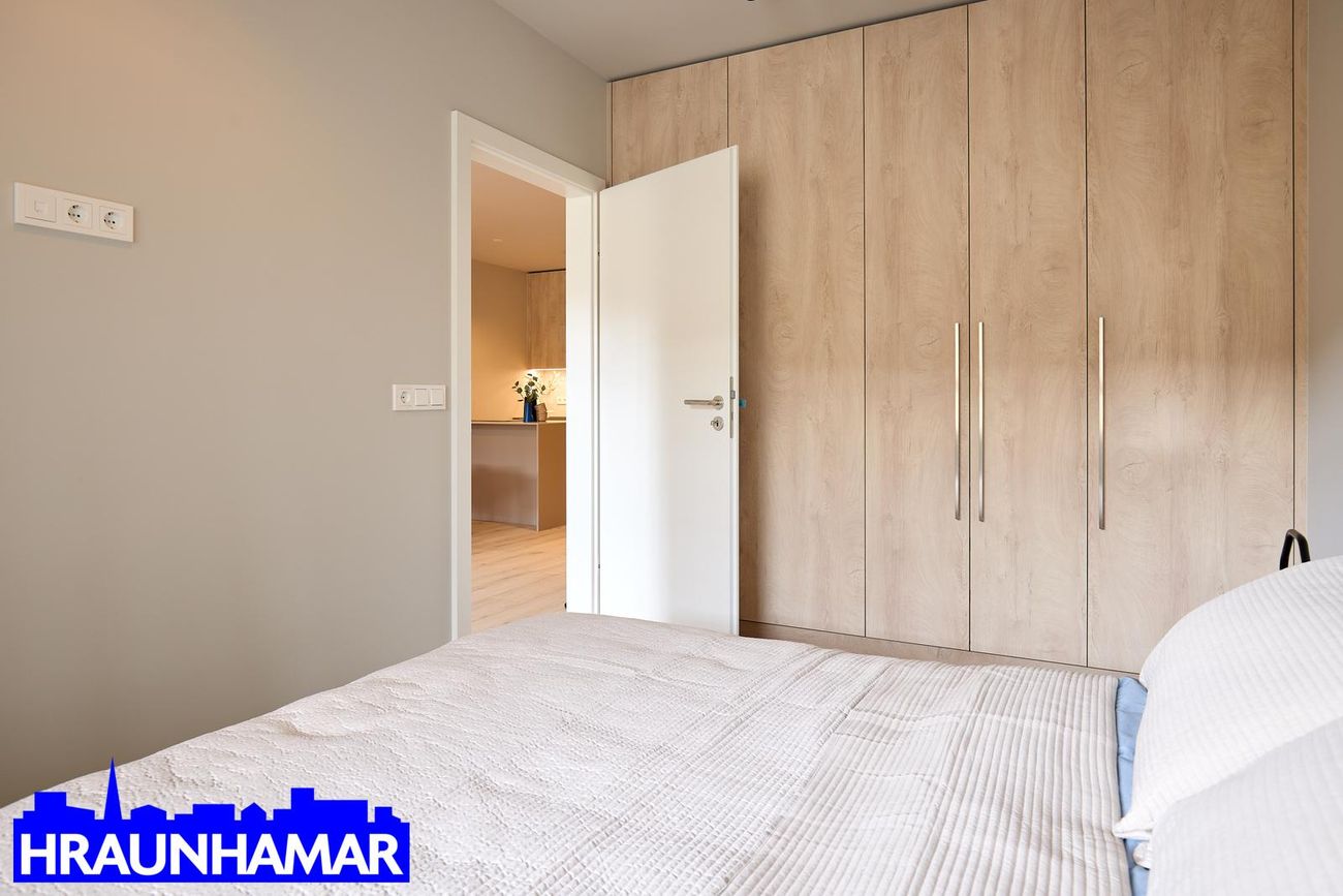 Baughamar 5, 221 Hafnarfjörður
