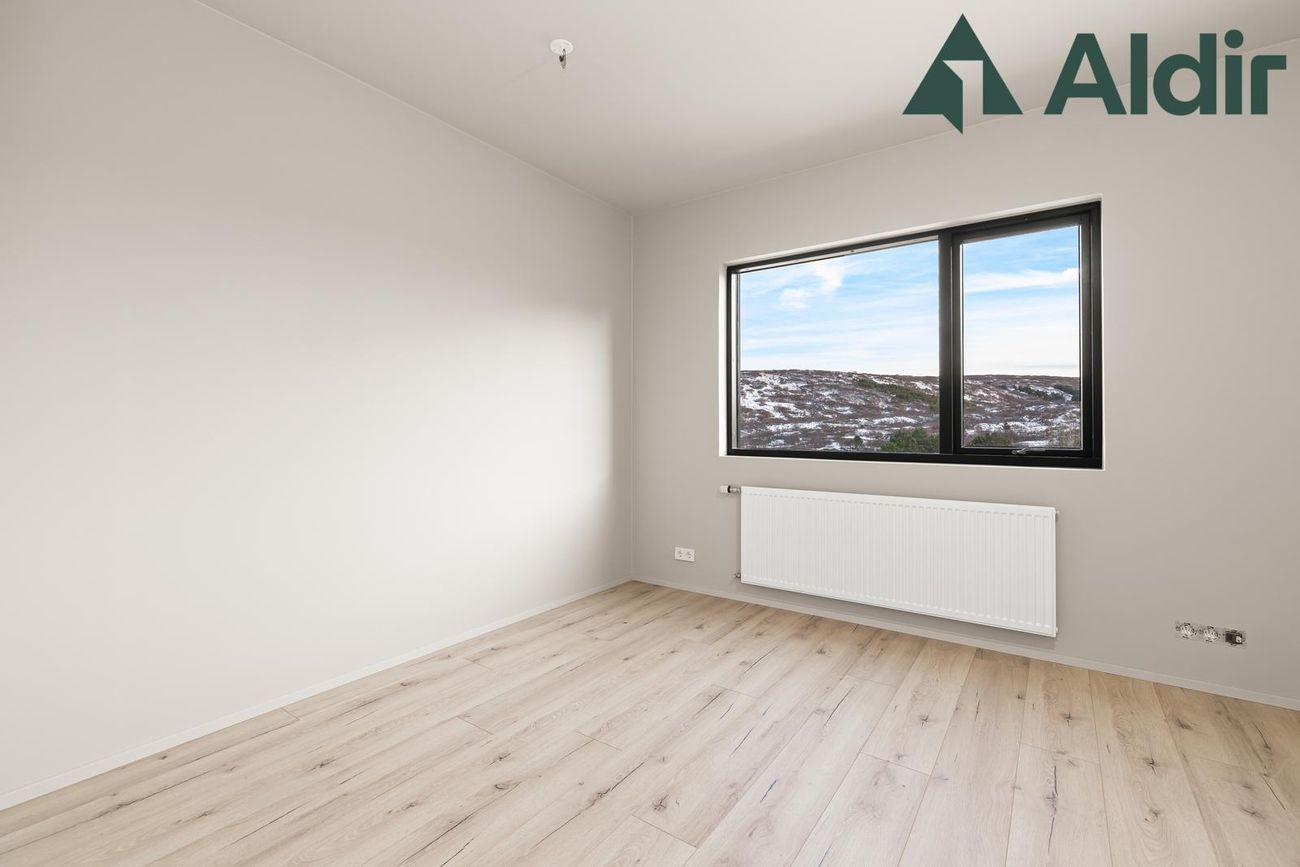 Lautargata 5 - 0301, 210 Garðabær
