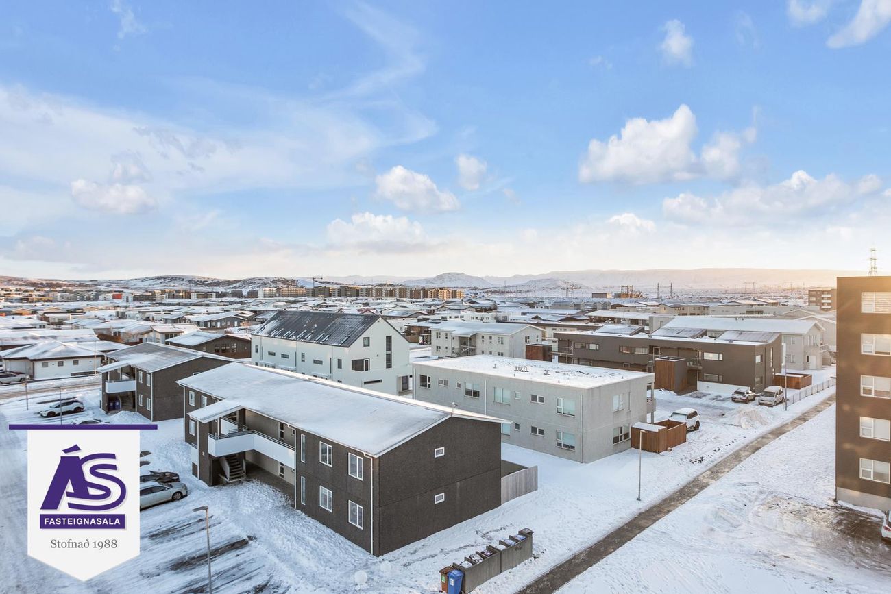 Eskivellir 11, 221 Hafnarfjörður