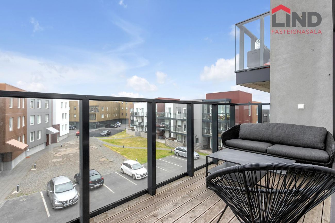 Vinastræti 8 - 0305, 210 Garðabær