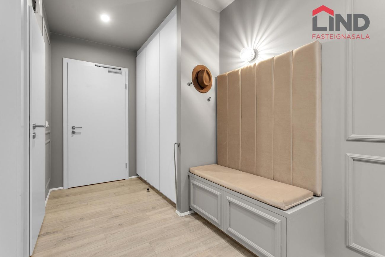 Vinastræti 8 - 0305, 210 Garðabær